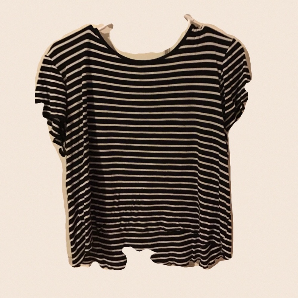 Juniors crop top